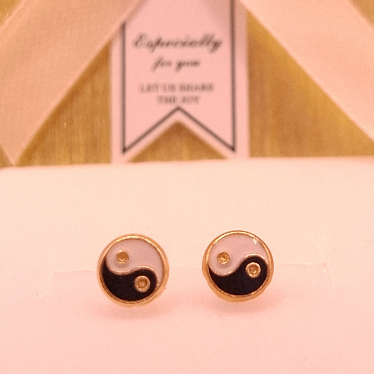 Aretes Yin Yang Oro 10k