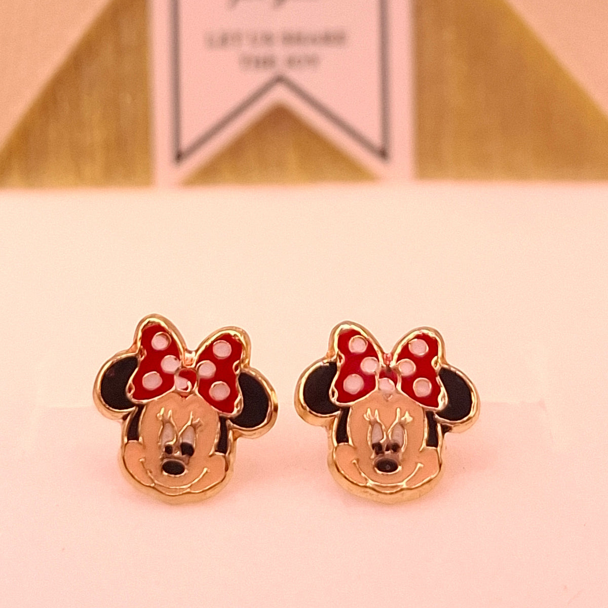 Aretes Mimie Oro sólido 10k
