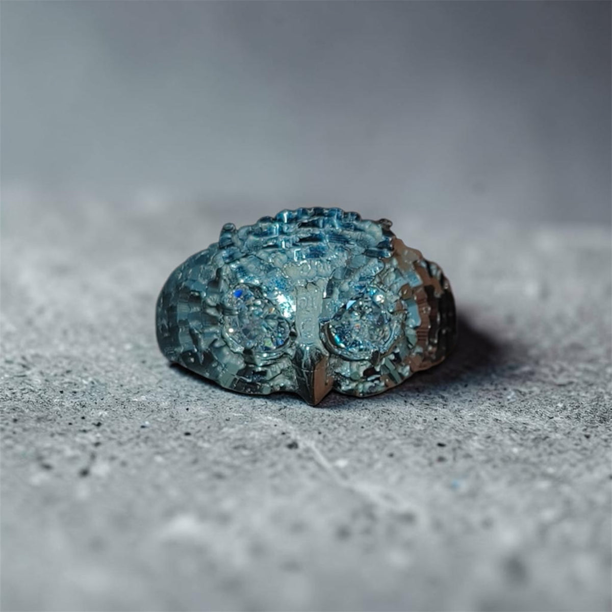 Anillo Búho Blanco — Plata S.925 con Circonia Suiza corte Diamante | Símbol de Sabiduría y Estilo
