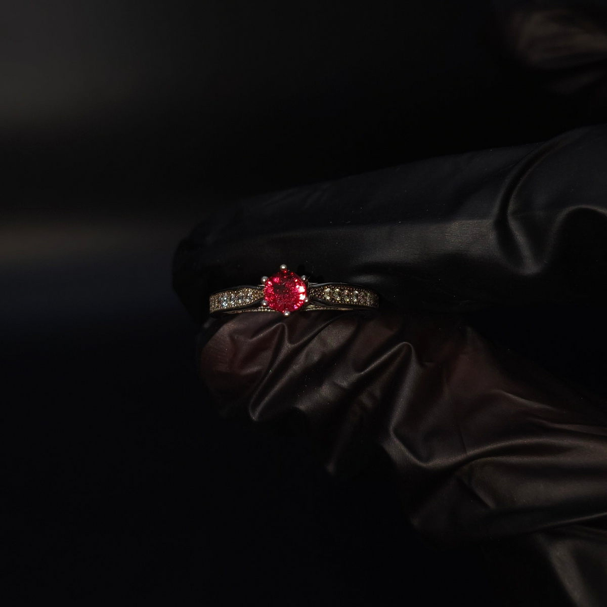 Anillo Princesa Rosa CZ Plata