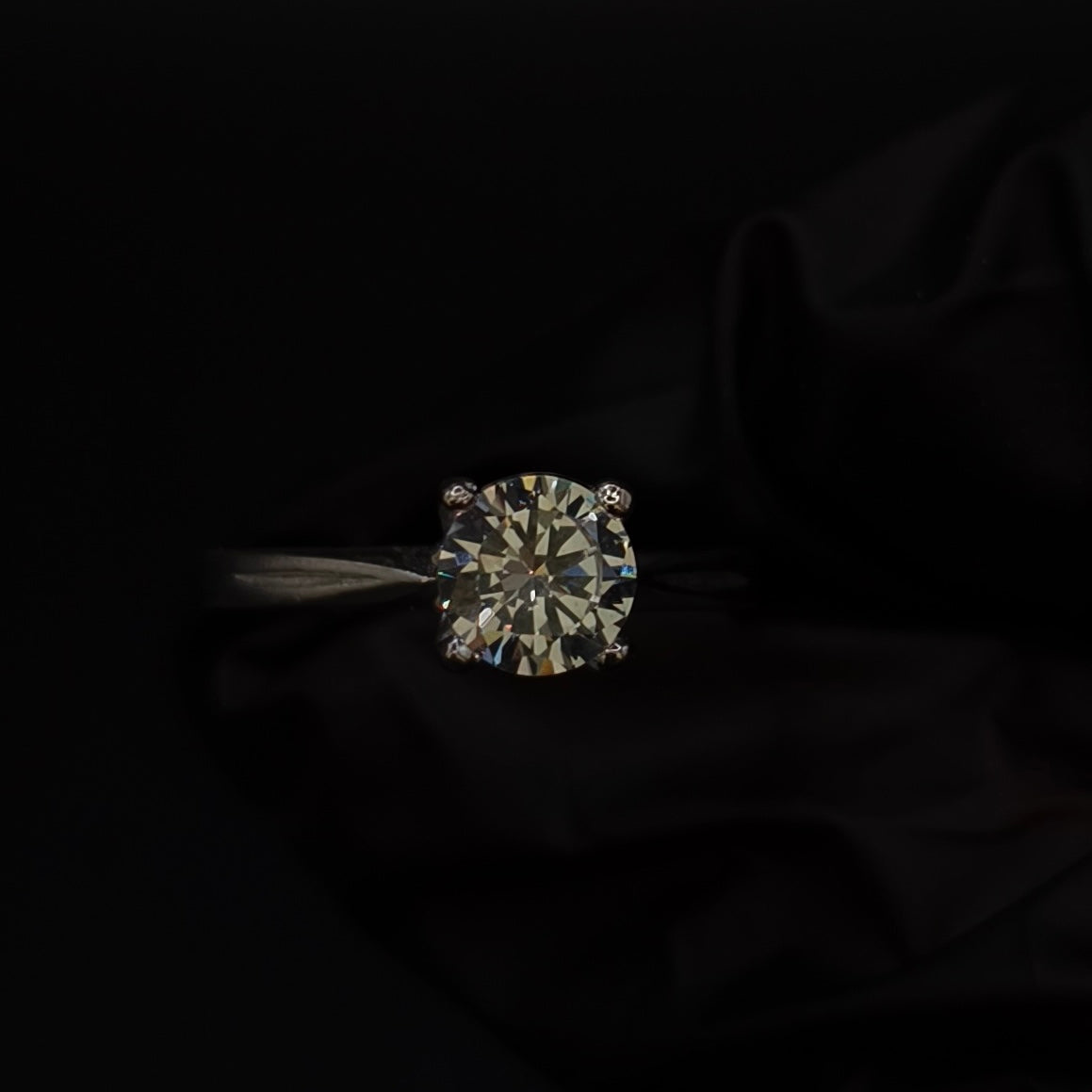 Anillo Promesa CZ Blanca Plata