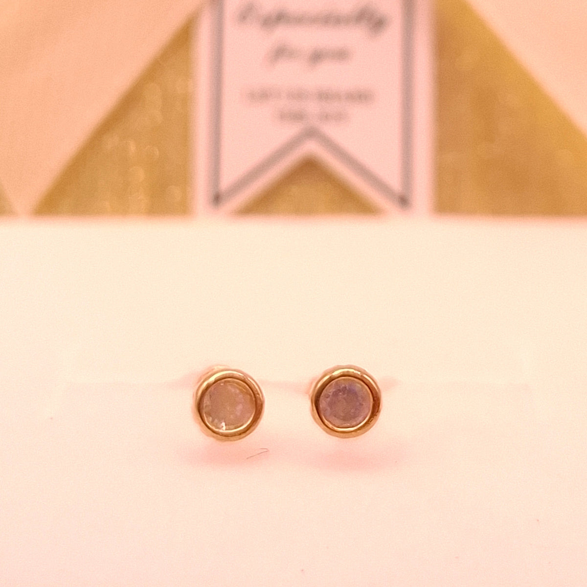 Aretes tornasol de oro sólido 10k con Circonia Suiza corte Diamante