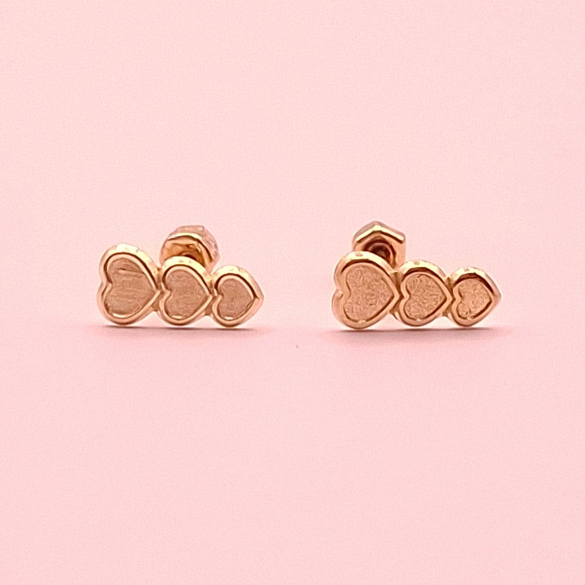 Aretes Corazón Triple Oro 10k
