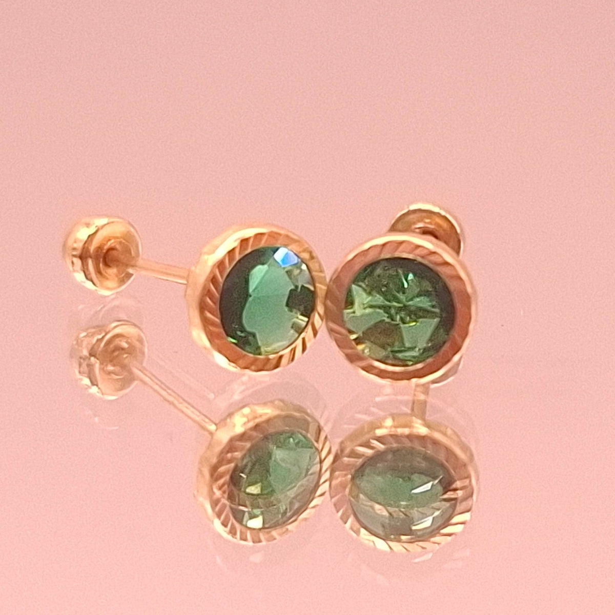 Aretes Verde Esmeralda CZ  Oro 10k