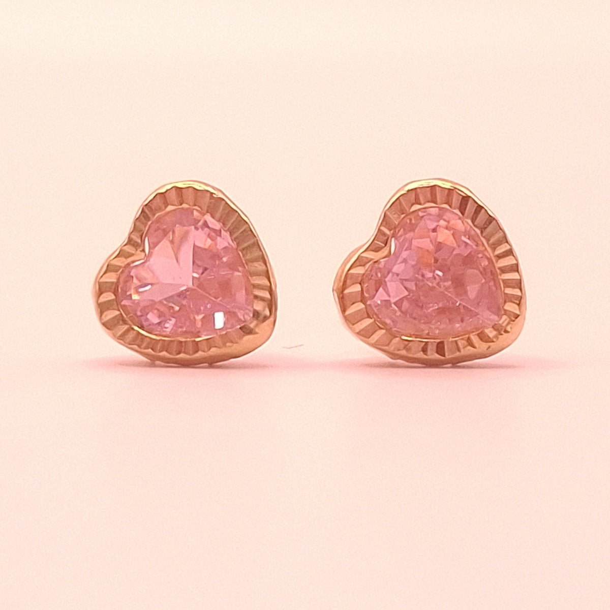Aretes Corazón Rosa CZ Oro Rosa 10k