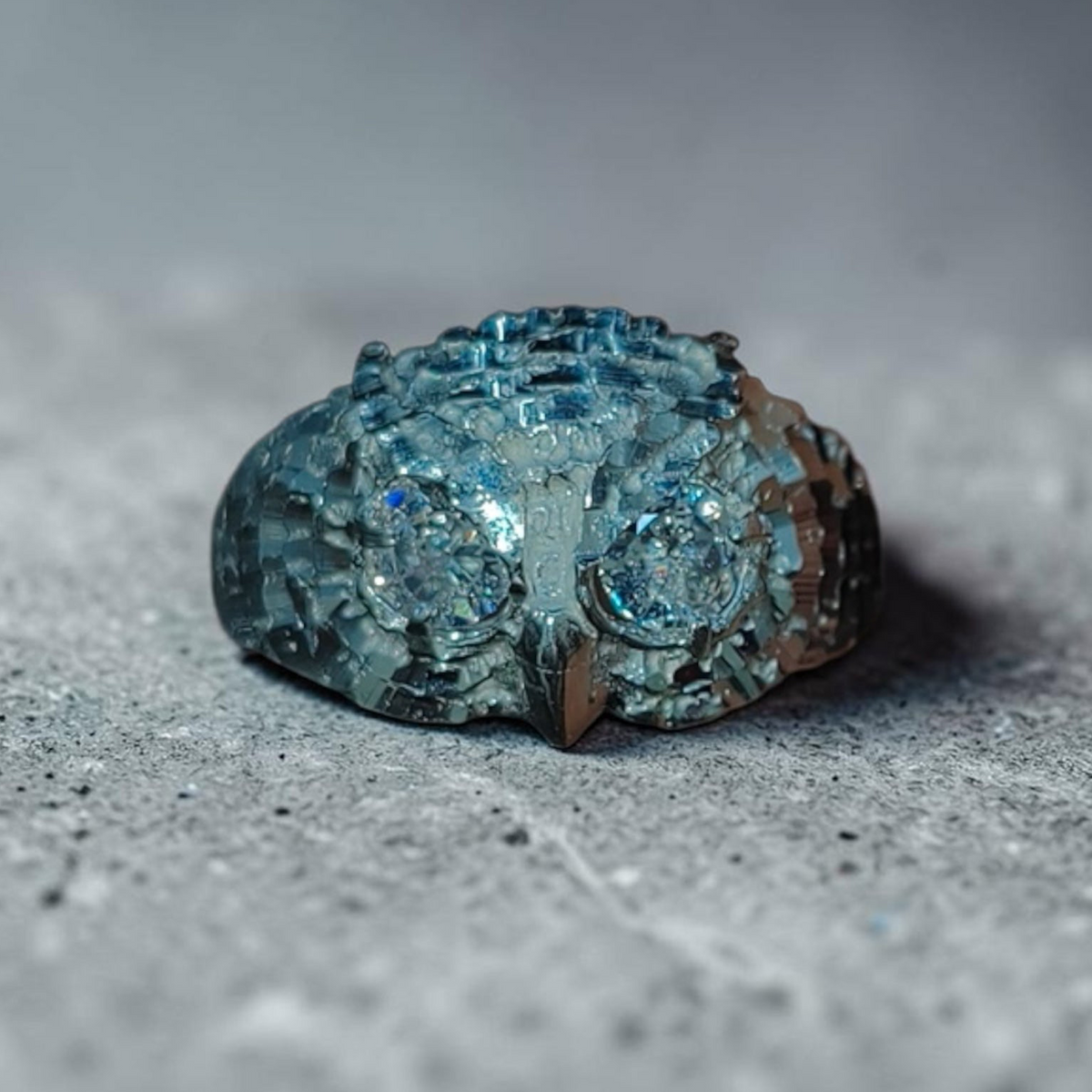 Anillo Búho Blanco — Plata S.925 con Circonia Suiza corte Diamante | Símbol de Sabiduría y Estilo