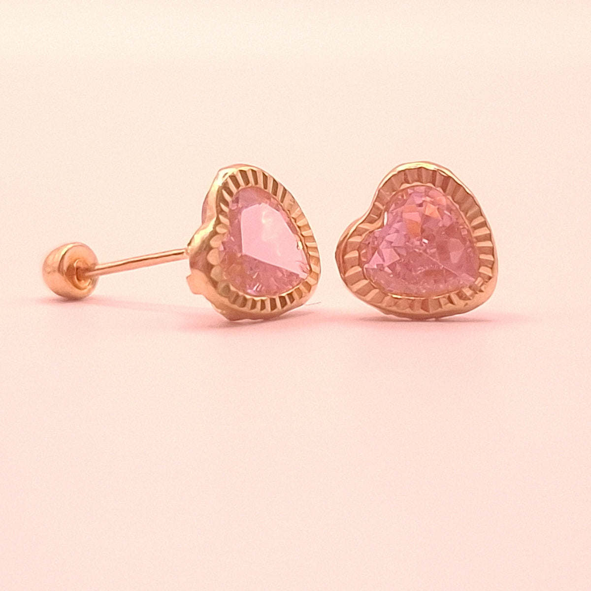 Aretes Corazón Rosa CZ Oro Rosa 10k